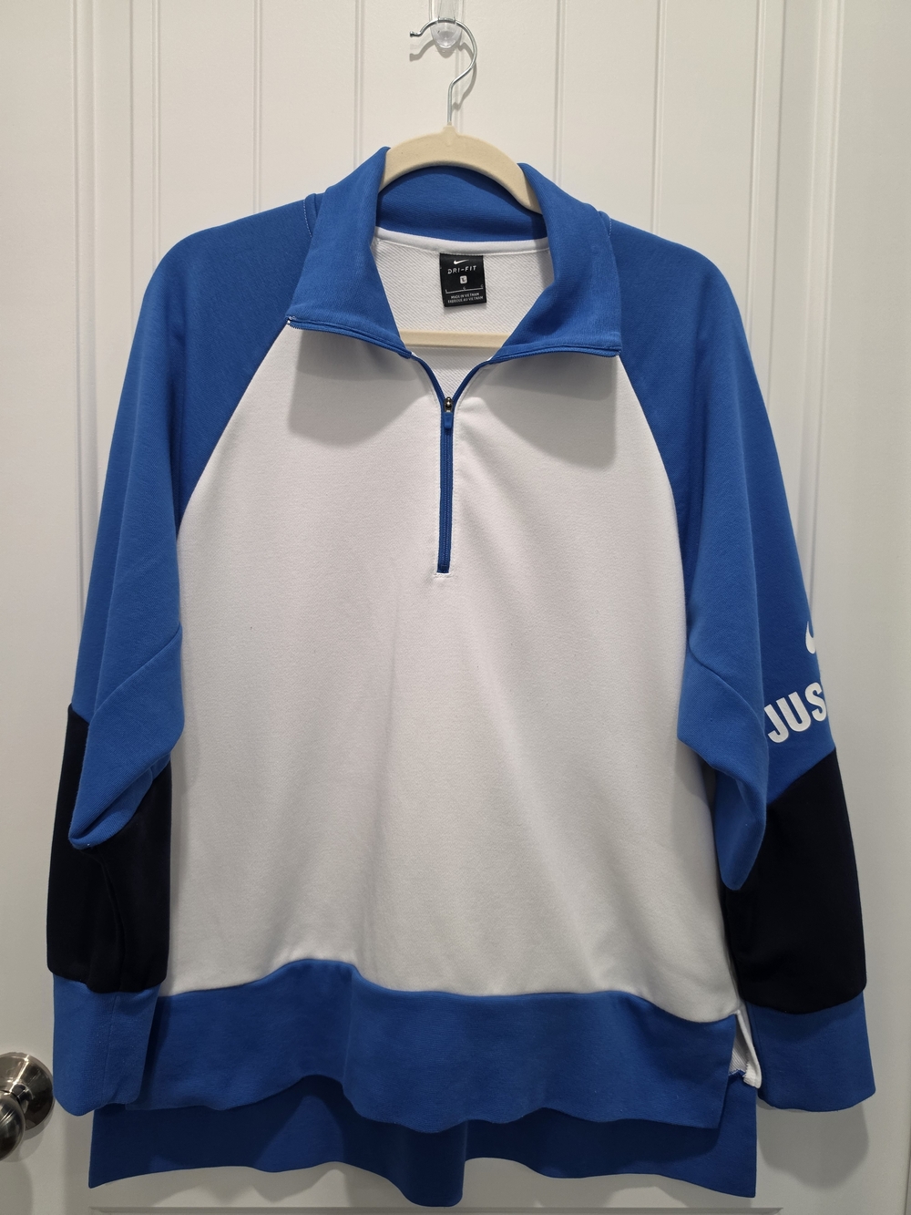 Nike White and Blue Quarter-Zip Pullover Sweatshirt
